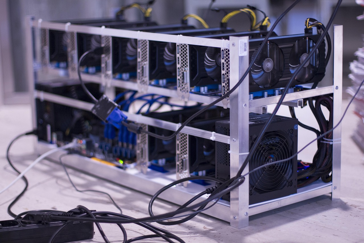Bitcoin Mining: How XiuShan Mining Cloud Mining Could Open New Opportunities for BTC, XRP, DOGE, SOL, and LTC Investors in 2025