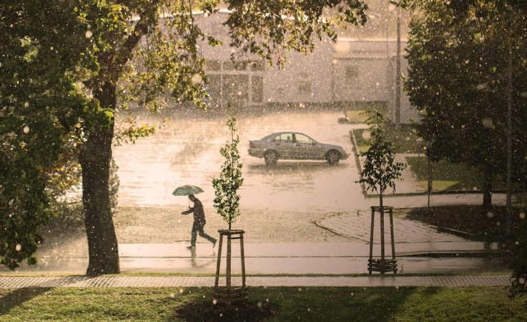 Maduro Hails Huawei Mate X6 Gift From China as ‘Unhackable’ by U.S.